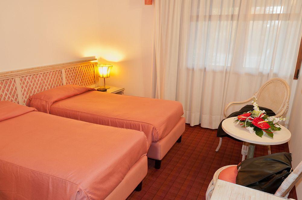 Hotel Villa Isabela SantʼAngelo Kültér fotó